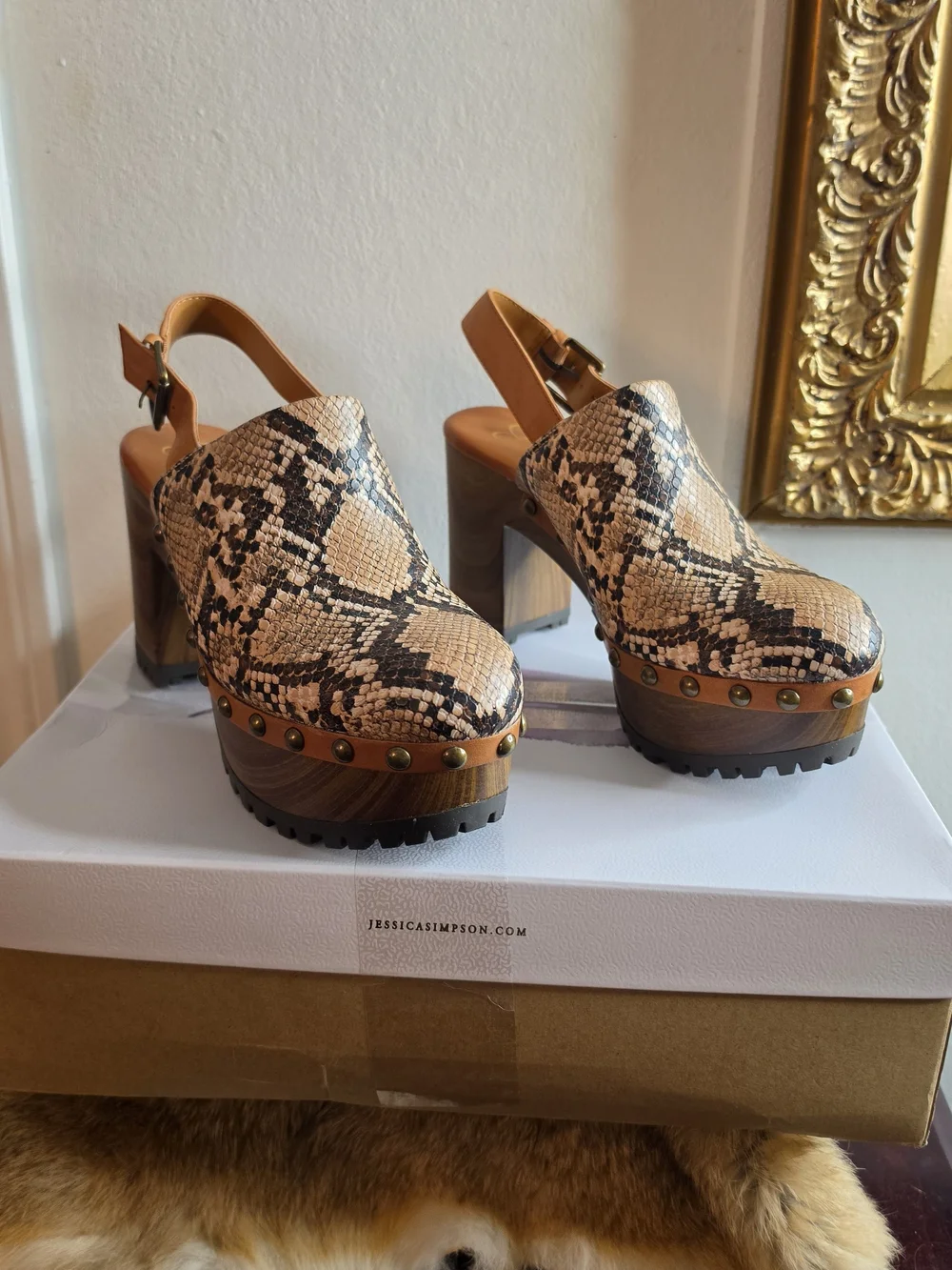 Jessica Simpson Tan Snake-Print Platform Clogs